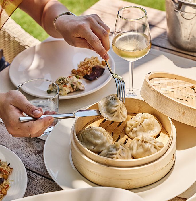 3 Two Cultures, One Table: Hiddenbay Teos’ Distinctive Gastronomic Journey